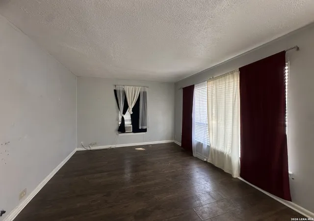 Photo 4 of Single family home for sale at 250 Golden Crown, San Antonio, TX 78223 | MLS# 2013857 | Listing updated on 2026-09-14