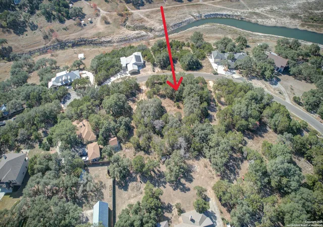 Photo 3 of Land for sale at 935 Five Oaks Cir, Canyon Lake, TX 78133 | MLS# 2013862 | Listing updated on 2026-09-14