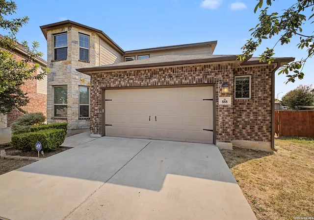Photo 1 of Single family home for sale at 888 Maple Dr, New Braunfels, TX 78130 | MLS# 2013868 | Listing updated on 2026-09-12