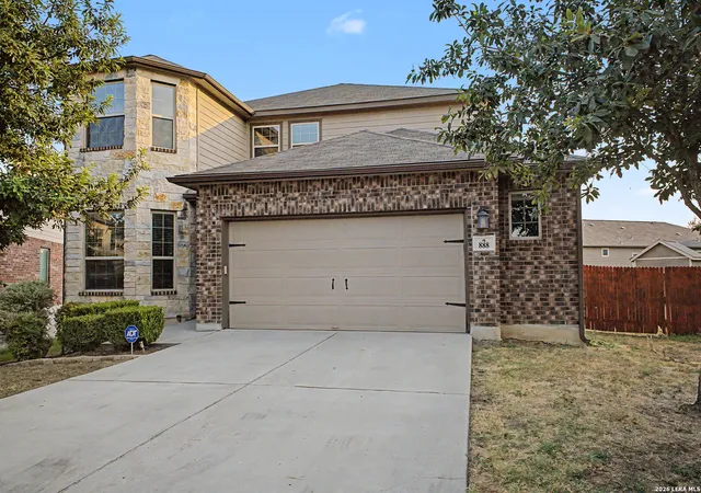 Photo 3 of Single family home for sale at 888 Maple Dr, New Braunfels, TX 78130 | MLS# 2013868 | Listing updated on 2026-09-12