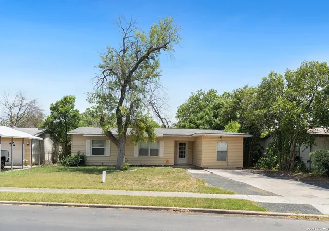 Photo 1 of Single family home for sale at 314 Basswood Dr, San Antonio, TX 78213 | MLS# 2013881 | Listing updated on 2026-09-14