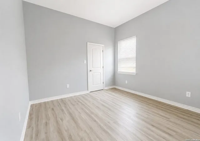 Photo 4 of Single family home for sale at 132 Lark Hl Rd, Floresville, TX 78114 | MLS# 2013889 | Listing updated on 2026-09-14