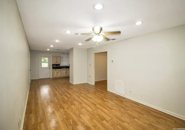 Photo 4 of Single family home for sale at 503 N Monroe St, Beeville, TX 78102 | MLS# 2013910 | Listing updated on 2026-09-14