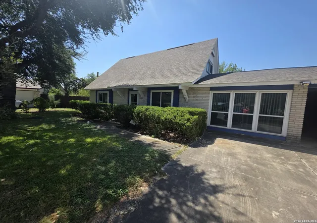 Photo 2 of Single family home for sale at 4102 Hunting Path, San Antonio, TX 78218 | MLS# 2013930 | Listing updated on 2026-09-13