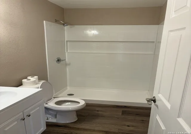 Photo 4 of Single family home for sale at 1012 E San Marcos St, Pearsall, TX 78061 | MLS# 2013934 | Listing updated on 2026-09-14