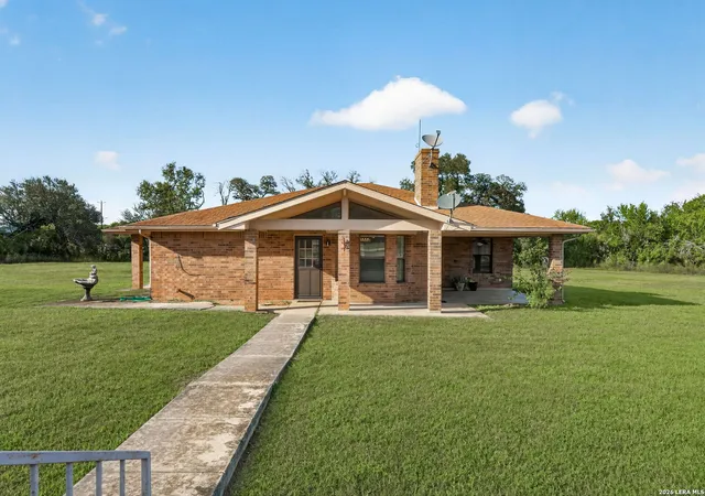 Photo 3 of Single family home for sale at 13450 Wheeler Rd, Atascosa, TX 78002 | MLS# 2013946 | Listing updated on 2026-09-14