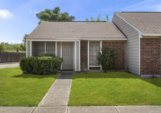 Photo 2 of Condo for sale at 9140 Timber Path #UNIT 2801, San Antonio, TX 78250 | MLS# 2013947 | Listing updated on 2026-09-14