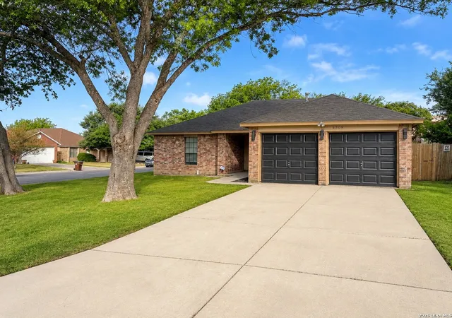 Photo 3 of Single family home for sale at 6709 Park Hvn, San Antonio, TX 78244 | MLS# 2013955 | Listing updated on 2026-09-14