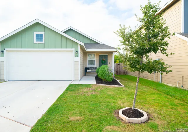 Photo 2 of Single family home for sale at 6330 Silver Pegasus, San Antonio, TX 78218 | MLS# 2014008 | Listing updated on 2026-09-14