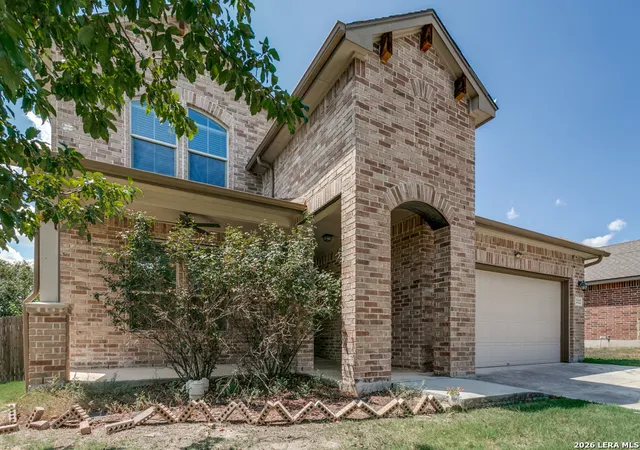 Photo 2 of Single family home for sale at 2122 Dove Xing, New Braunfels, TX 78130 | MLS# 2014023 | Listing updated on 2026-09-17