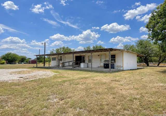 Photo 2 of Single family home for sale at 3110 Commerce St, Campbellton, TX 78008 | MLS# 2014032 | Listing updated on 2026-09-04