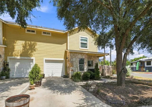 Photo 3 of Single family home for sale at 6738 Utopia Hts, San Antonio, TX 78223 | MLS# 2014035 | Listing updated on 2026-09-15