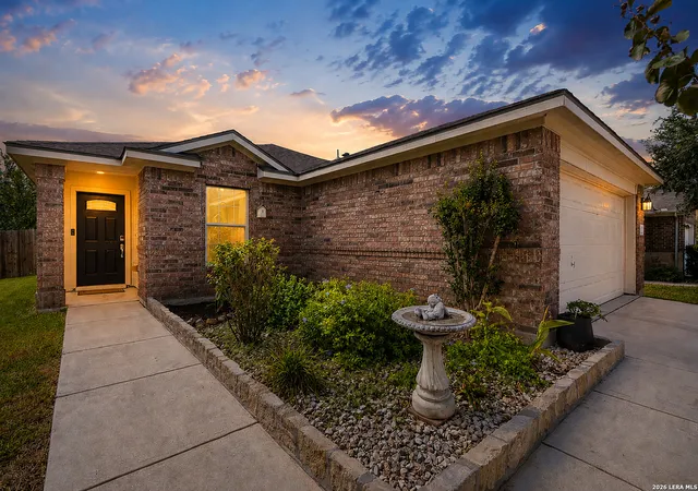 Photo 1 of Single family home for sale at 301 Brahma Way, Cibolo, TX 78108 | MLS# 2014064 | Listing updated on 2026-09-14