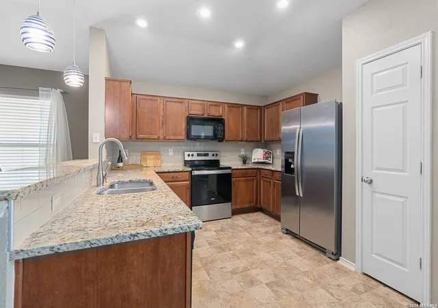 Photo 2 of Single family home for sale at 301 Brahma Way, Cibolo, TX 78108 | MLS# 2014064 | Listing updated on 2026-09-26