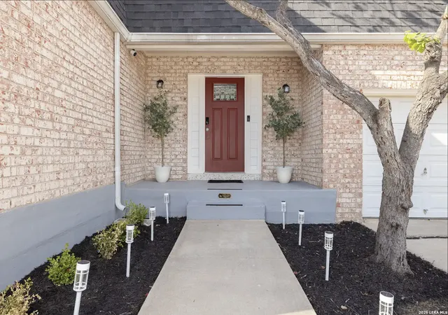 Photo 2 of Single family home for sale at 1107 Mount Riga, San Antonio, TX 78213 | MLS# 2014068 | Listing updated on 2026-09-18