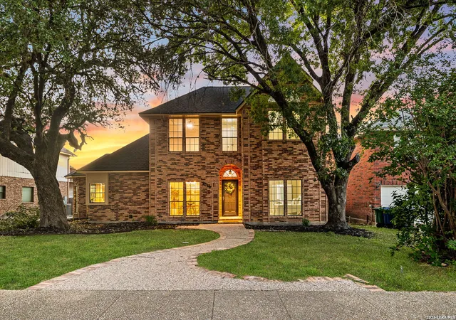 Photo 1 of Sale Pending at 1218 Summit Crk, San Antonio, TX 78258 | MLS# 2014071 | Listing updated on 2026-09-23