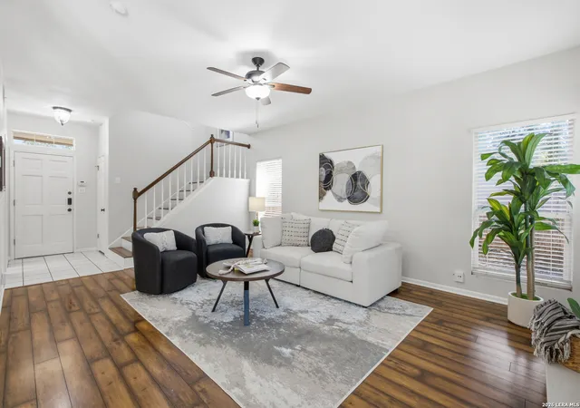 Photo 4 of Single family home for sale at 14235 Red Maple Wood, San Antonio, TX 78249 | MLS# 2014087 | Listing updated on 2026-09-19