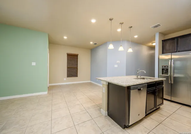 Photo 3 of Single family home for sale at 9514 Bricewood Oak, San Antonio, TX 78254 | MLS# 2014097 | Listing updated on 2026-09-14