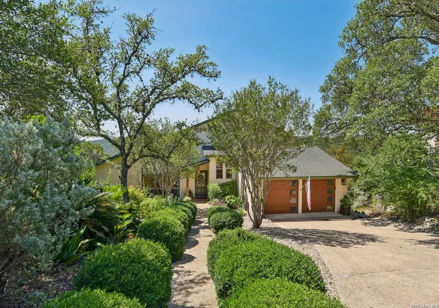 Photo 2 of Single family home for sale at 16725 Windjammer, Helotes, TX 78023 | MLS# 2014123 | Listing updated on 2026-09-14
