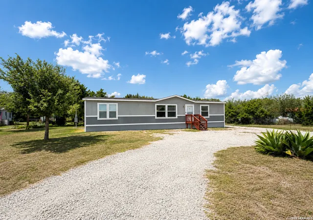 Photo 2 of Single family home for sale at 4010 Deerslayer, Spring Branch, TX 78070 | MLS# 2014131 | Listing updated on 2026-09-14