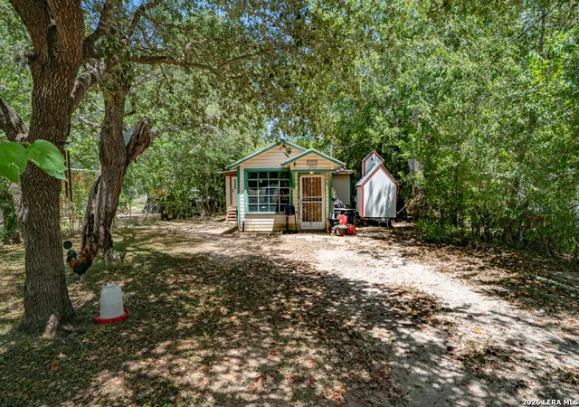 Photo 3 of Single family home for sale at 286 Riverview Ter, Seguin, TX 78155 | MLS# 2014140 | Listing updated on 2026-09-14