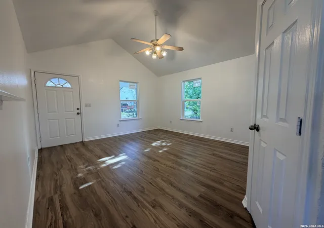 Photo 4 of Single family home for sale at 539 Waco St, Pleasanton, TX 78064 | MLS# 2014143 | Listing updated on 2026-09-14