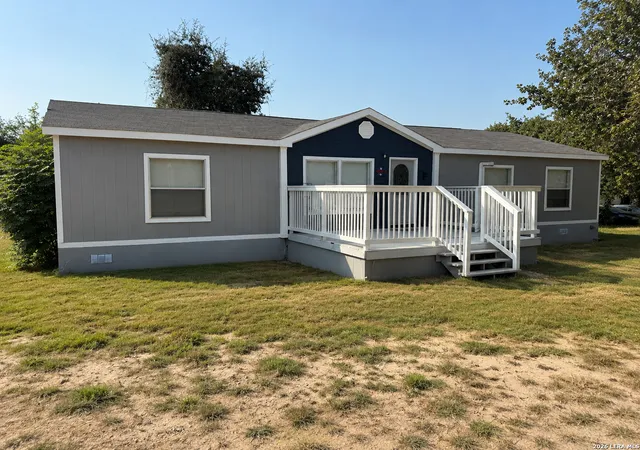 Photo 1 of Single family home for sale at 22992 Trumbo Rd, San Antonio, TX 78264 | MLS# 2014146 | Listing updated on 2026-09-14