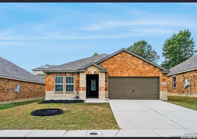 Photo 1 of Single family home for sale at 231 Azalea Way, New Braunfels, TX 78132 | MLS# 2014156 | Listing updated on 2026-09-16