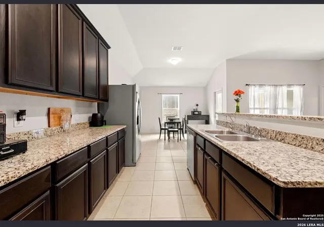 Photo 4 of Single family home for sale at 231 Azalea Way, New Braunfels, TX 78132 | MLS# 2014156 | Listing updated on 2026-09-16