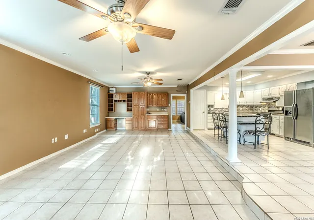 Photo 3 of Single family home for sale at 8206 Forsen Dr, San Antonio, TX 78224 | MLS# 2014168 | Listing updated on 2026-09-19