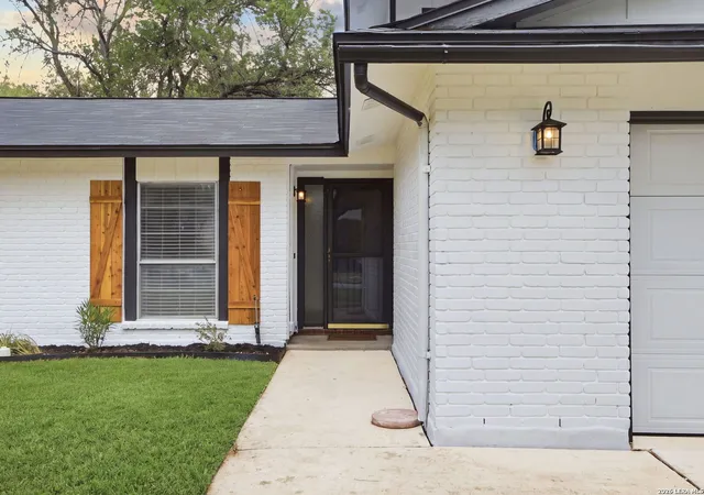 Photo 3 of Single family home for sale at 9827 Heritage Farm, San Antonio, TX 78245 | MLS# 2014199 | Listing updated on 2026-09-15