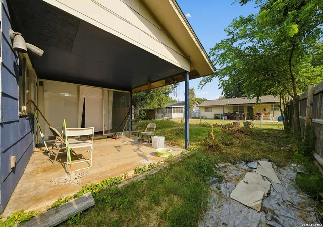 Photo 4 of Single family home for sale at 6626 Spring Hvn St, San Antonio, TX 78249 | MLS# 2014201 | Listing updated on 2026-09-15