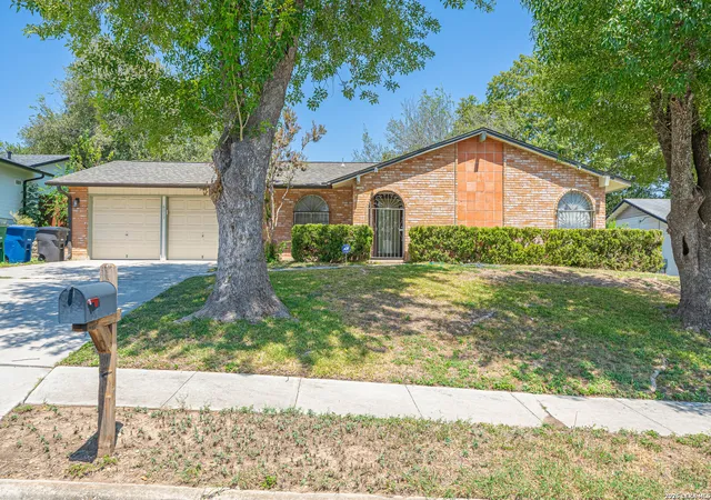 Photo 3 of Single family home for sale at 6011 White Cloud, San Antonio, TX 78238 | MLS# 2014213 | Listing updated on 2026-09-15