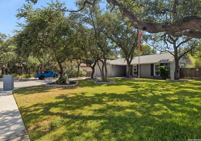 Photo 2 of Sale Pending at 13918 Marble Tree St, San Antonio, TX 78247 | MLS# 2014217 | Listing updated on 2026-09-17