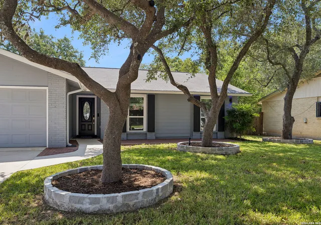 Photo 3 of Sale Pending at 13918 Marble Tree St, San Antonio, TX 78247 | MLS# 2014217 | Listing updated on 2026-09-17