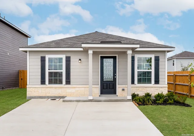 Photo 1 of Single family home for sale at 4511 Caracara Ct, San Antonio, TX 78223 | MLS# 2014227 | Listing updated on 2026-09-15