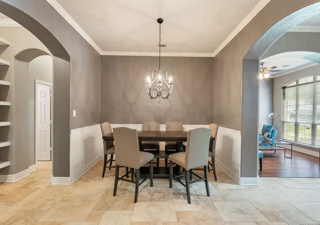 Photo 4 of Single family home for sale at 8623 El Pueblo Peak, Helotes, TX 78023 | MLS# 2014232 | Listing updated on 2026-09-15