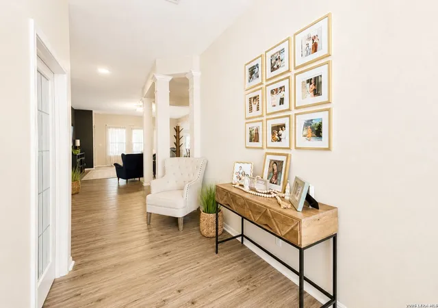 Photo 3 of Single family home for sale at 21111 Pedregoso Ln, San Antonio, TX 78258 | MLS# 2014256 | Listing updated on 2026-09-15