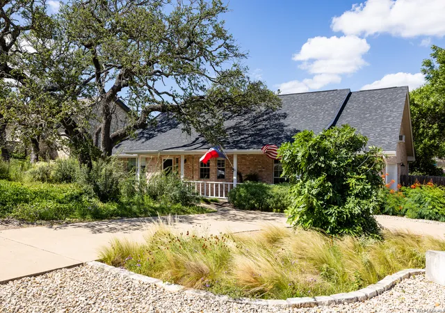 Photo 3 of Single family home for sale at 1800 Foothills Dr, Kerrville, TX 78028 | MLS# 2014274 | Listing updated on 2026-09-15