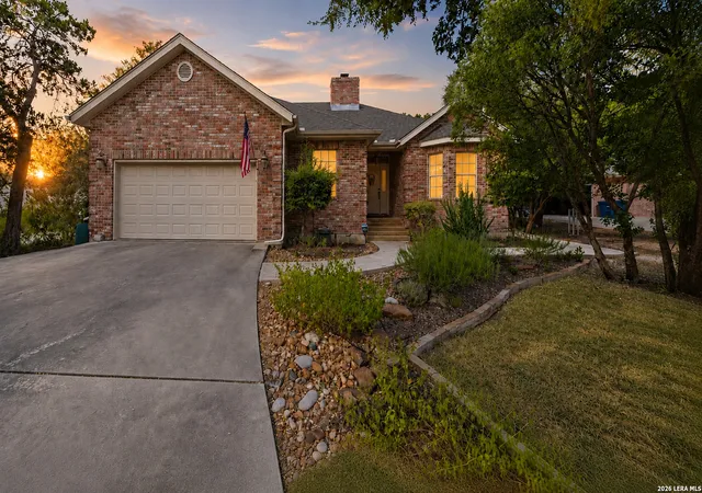 Photo 1 of Single family home for sale at 632 Mission View Ct, New Braunfels, TX 78130 | MLS# 2014277 | Listing updated on 2026-09-15