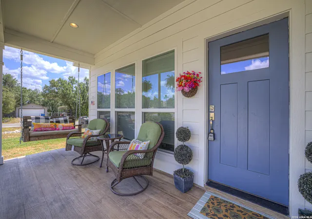 Photo 3 of Single family home for sale at 2870 Candlelight, Canyon Lake, TX 78133 | MLS# 2014279 | Listing updated on 2026-09-15