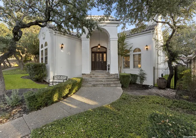 Photo 1 of Single family home for sale at 4 Waterford Gln, San Antonio, TX 78257 | MLS# 2014285 | Listing updated on 2026-09-25