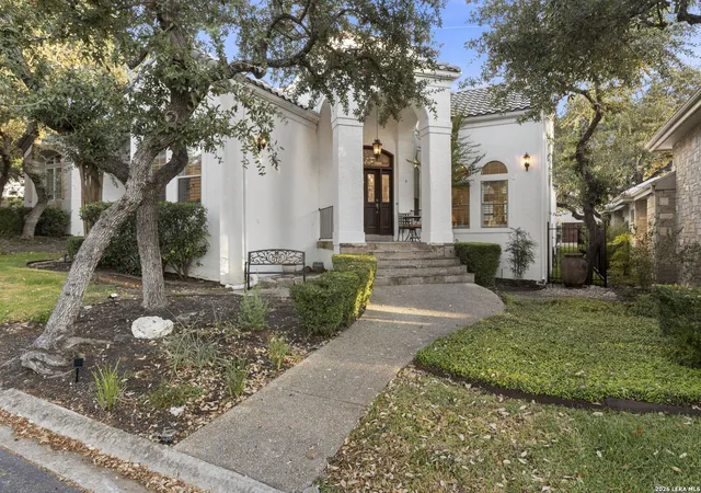 Photo 4 of Single family home for sale at 4 Waterford Gln, San Antonio, TX 78257 | MLS# 2014285 | Listing updated on 2026-09-25