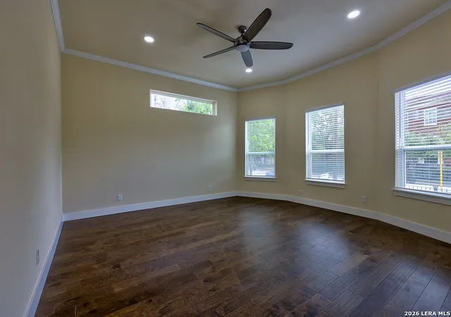Photo 3 of Single family home for sale at 507 W Mistletoe Ave, San Antonio, TX 78212 | MLS# 2014306 | Listing updated on 2026-09-15