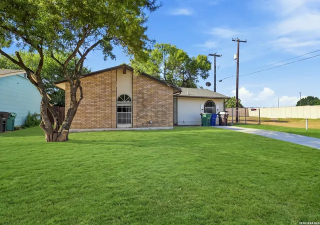 Photo 3 of Single family home for sale at 5202 Village Hvn, San Antonio, TX 78218 | MLS# 2014310 | Listing updated on 2026-09-15