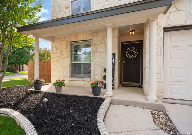 Photo 3 of Single family home for sale at 11123 Palomino Bnd, San Antonio, TX 78254 | MLS# 2014339 | Listing updated on 2026-09-15