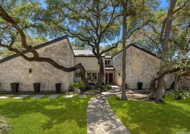 Photo 3 of Single family home for sale at 434 Arch Blf, San Antonio, TX 78216 | MLS# 2014346 | Listing updated on 2026-09-15