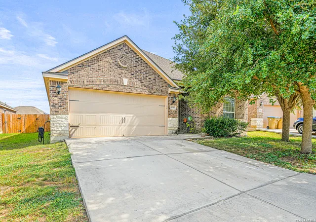 Photo 3 of Single family home for sale at 6719 Luckey Pond, San Antonio, TX 78252 | MLS# 2014424 | Listing updated on 2026-09-15