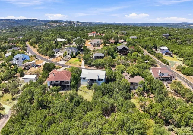 Photo 29 of Single family home for sale at 129 Riedel Ln, Canyon Lake, TX 78133 | MLS# 2014426 | Listing updated on 2026-09-09