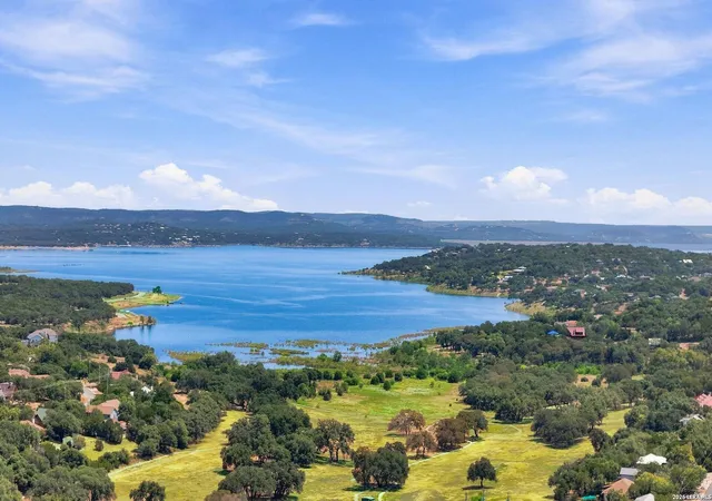 Photo 2 of Single family home for sale at 129 Riedel Ln, Canyon Lake, TX 78133 | MLS# 2014426 | Listing updated on 2026-09-09